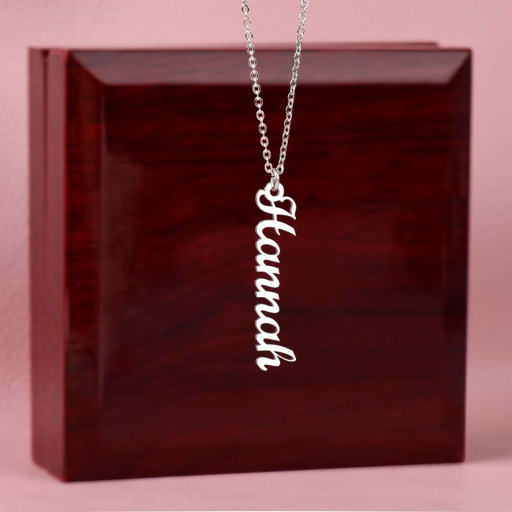 CustomizeMe-Vertical Name Necklace (No Message Card)